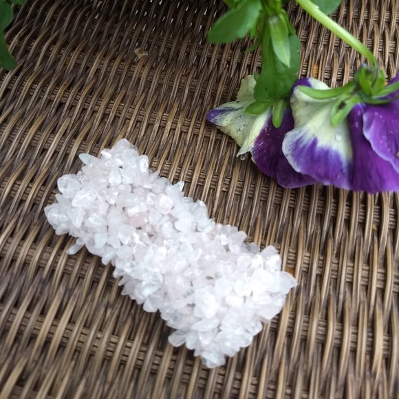 vintage y2k 00s hand made pink quartz stretchy bracelet (#2) - Picture 3 of 7